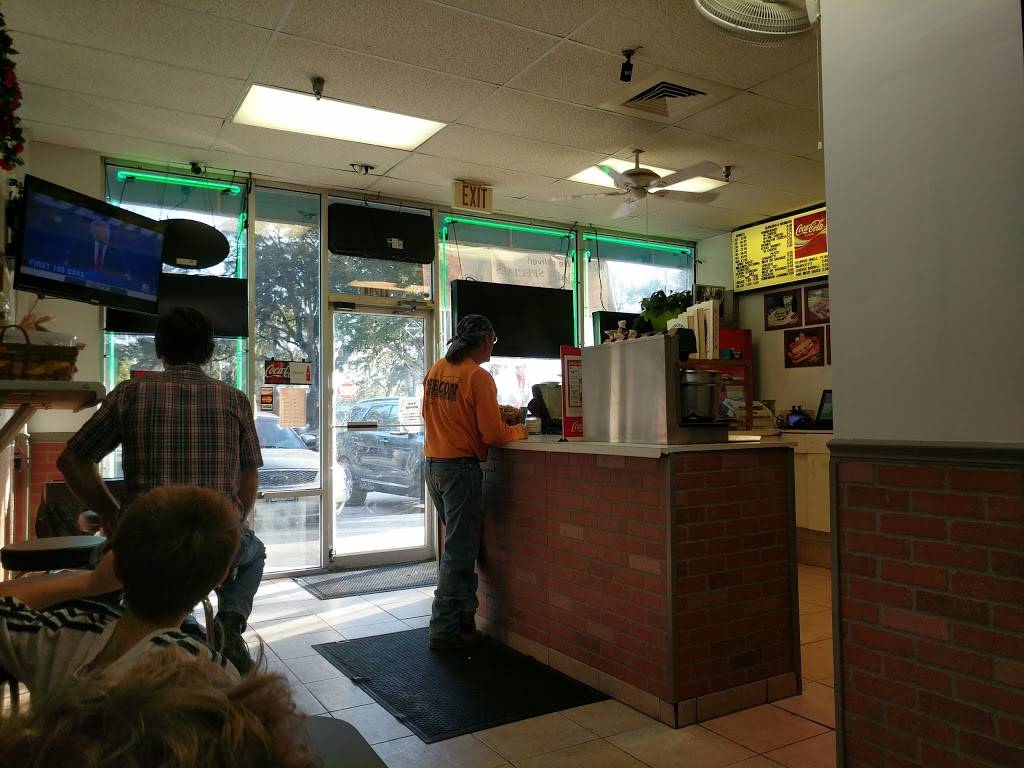 Munchies Pizza & Wings | restaurant | 11208 E Dr Martin L King Jr Bl, 8359, Seffner, FL 33584, USA | 8136575600 OR +1 813-657-5600