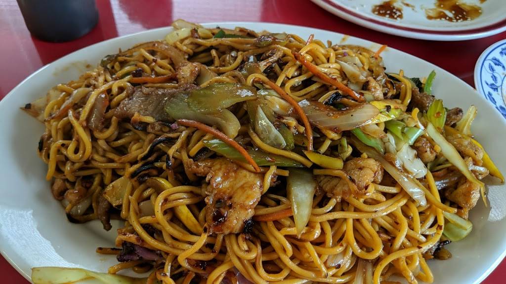 Ginas Restaurant | restaurant | 3614, 1186, E N Pacific Hwy, Woodburn, OR 97071, USA | 5039812100 OR +1 503-981-2100