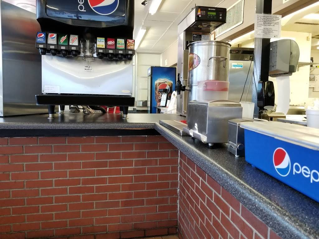 Jeffs Burgers, Dogs & Shakes | restaurant | 2550 Onslow Dr, Jacksonville, NC 28540, USA | 9109892500 OR +1 910-989-2500