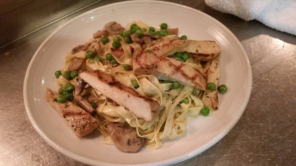 Carrabbas Italian Grill | restaurant | 6803 N Kings Hwy, Myrtle Beach, SC 29577, USA | 8434672600 OR +1 843-467-2600