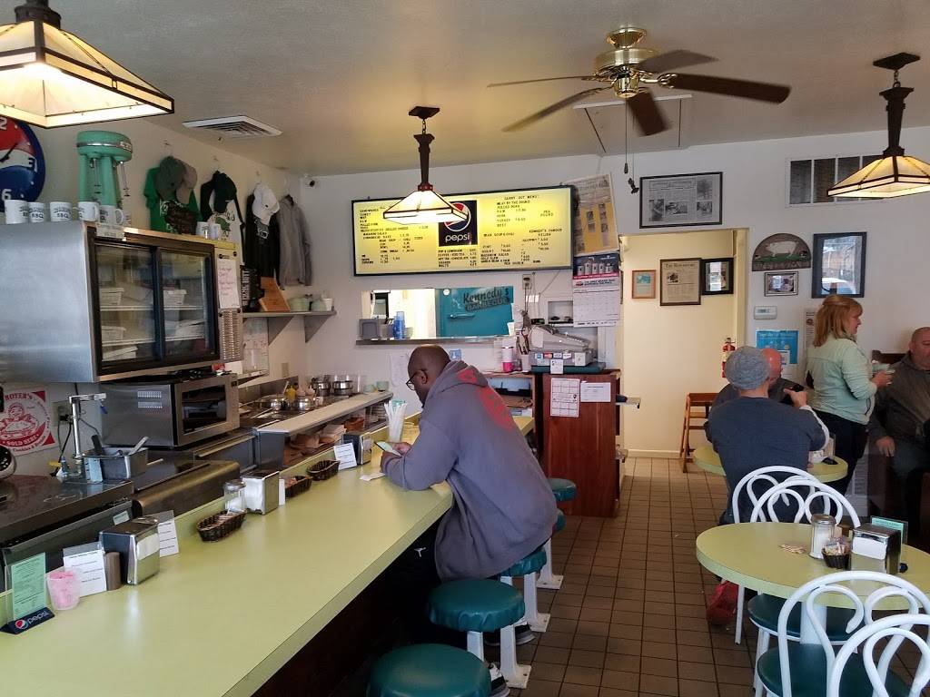 Kennedy Barbecue | restaurant | 1420 7th St NW, Canton, OH 44703, USA | 3304540193 OR +1 330-454-0193