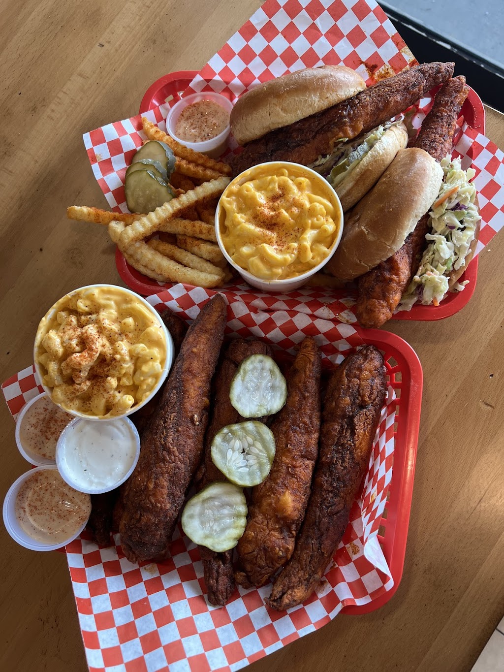 Crazy Ds Hot Chicken | restaurant | 8175 S Virginia St suite 800, Reno, NV 89511, USA | 7753841084 OR +1 775-384-1084