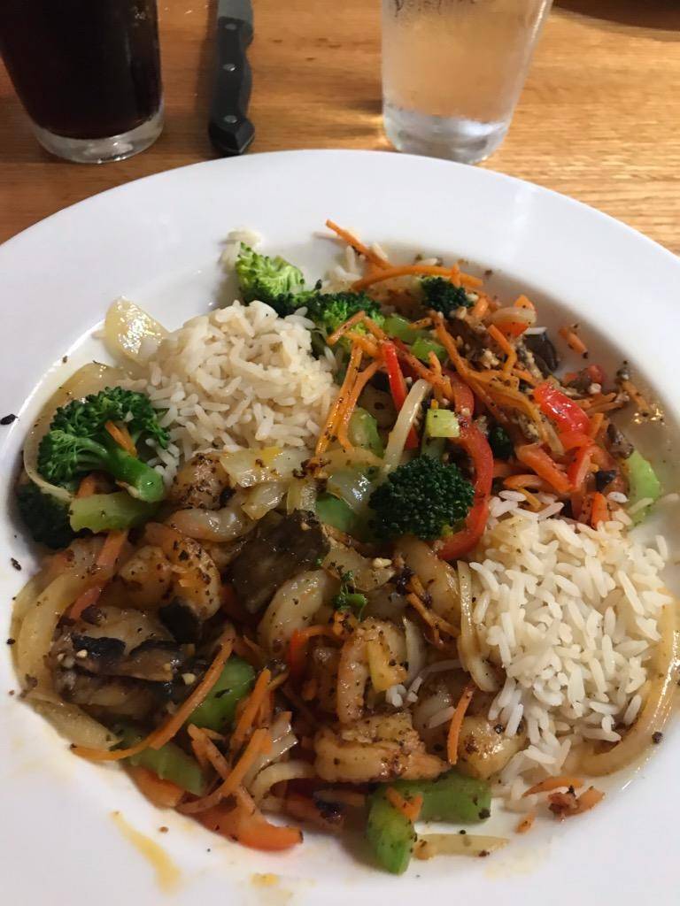 Applebees Grill + Bar | restaurant | 3030 Plaza Bonita Rd, National City, CA 91950, USA | 6194751855 OR +1 619-475-1855