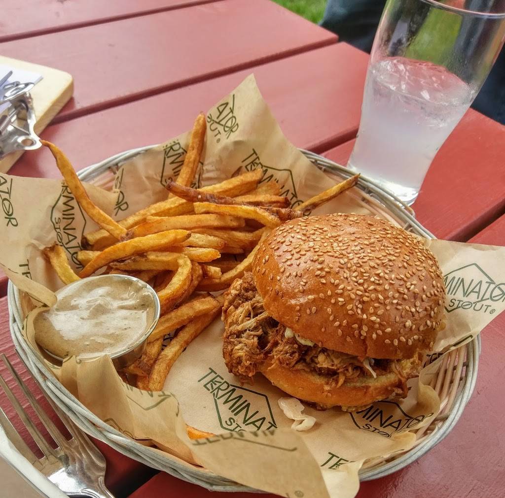 Ironwork Grill | restaurant | Ironwork Grill, 3505 Pacific Ave, Forest Grove, OR 97116, USA | 5039923425 OR +1 503-992-3425