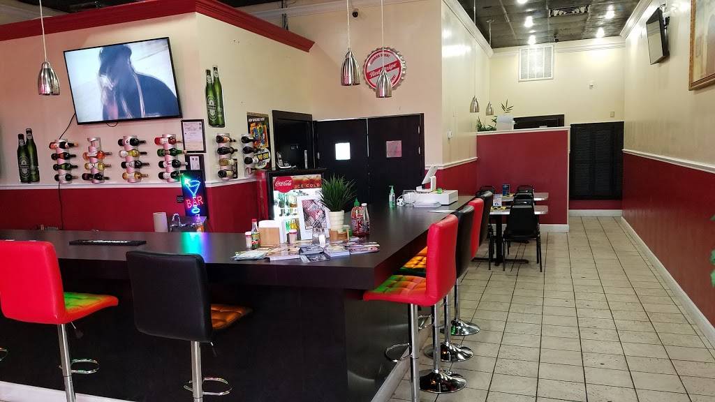 Rollins Island Grille | restaurant | 10509 N Nebraska Ave, Tampa, FL 33612, USA | 8139039626 OR +1 813-903-9626