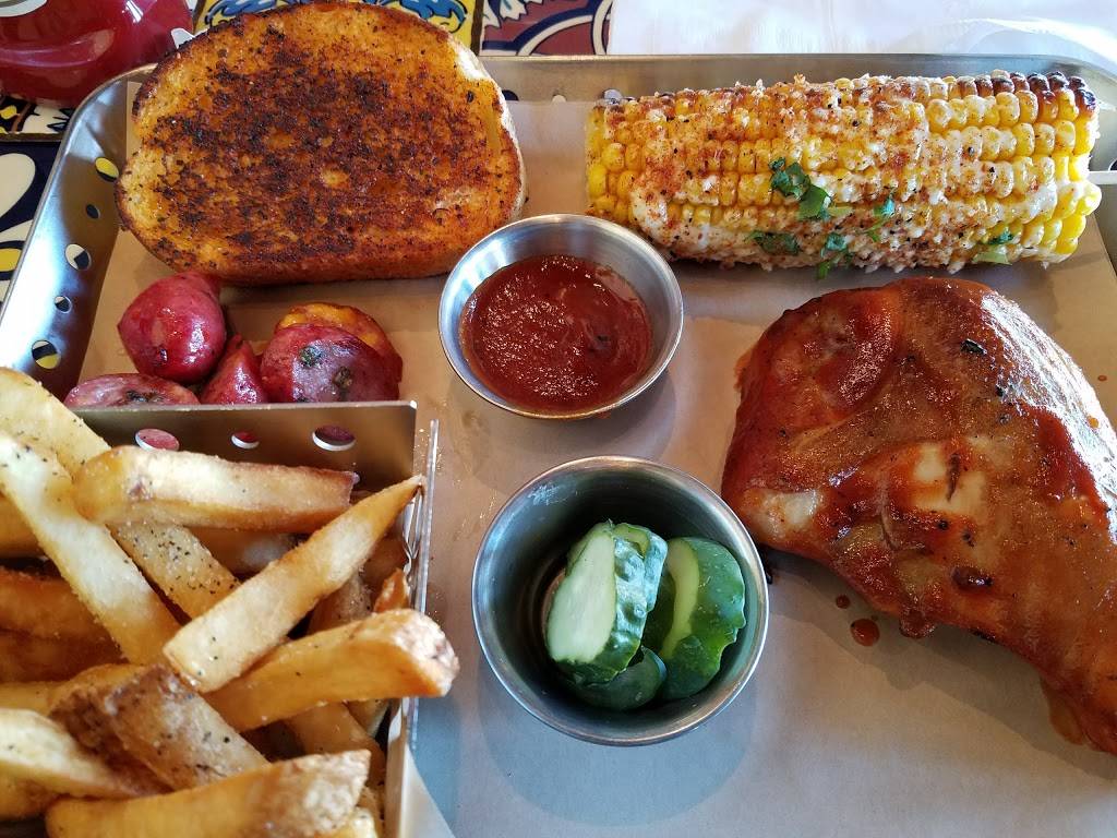 Chilis Grill & Bar | meal takeaway | 901 W Main St W, Dundee Township, IL 60118, USA | 8474269590 OR +1 847-426-9590