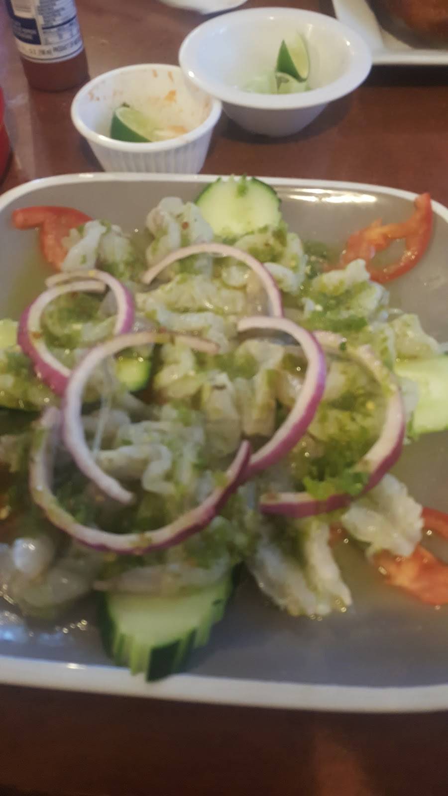 Seafood Islitas | restaurant | 3618 A St, North Highlands, CA 95660, USA | 9163314302 OR +1 916-331-4302