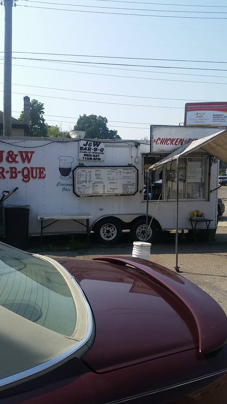 J & w Bar-B-Que | restaurant | 5644 Montgomery Rd, Cincinnati, OH 45212, USA | 5137310679 OR +1 513-731-0679