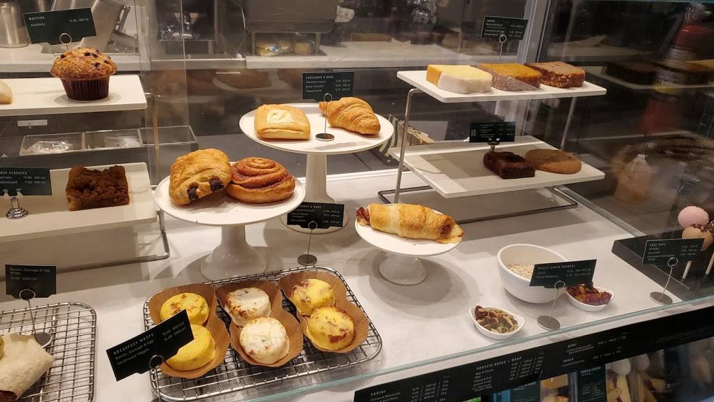 Starbucks | cafe | 6280 20th St Suite A, Vero Beach, FL 32966, USA | 7722997407 OR +1 772-299-7407