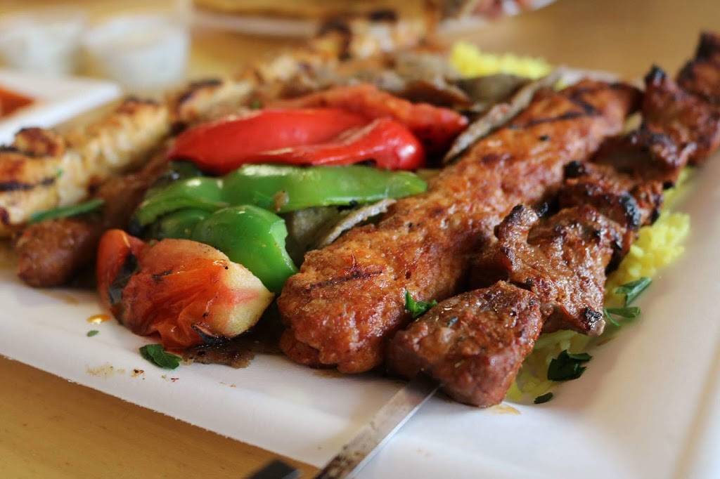 Tazza Cafe mediterranean grill | restaurant | 5001 E Fowler Ave, Tampa, FL 33617, USA | 8139806666 OR +1 813-980-6666