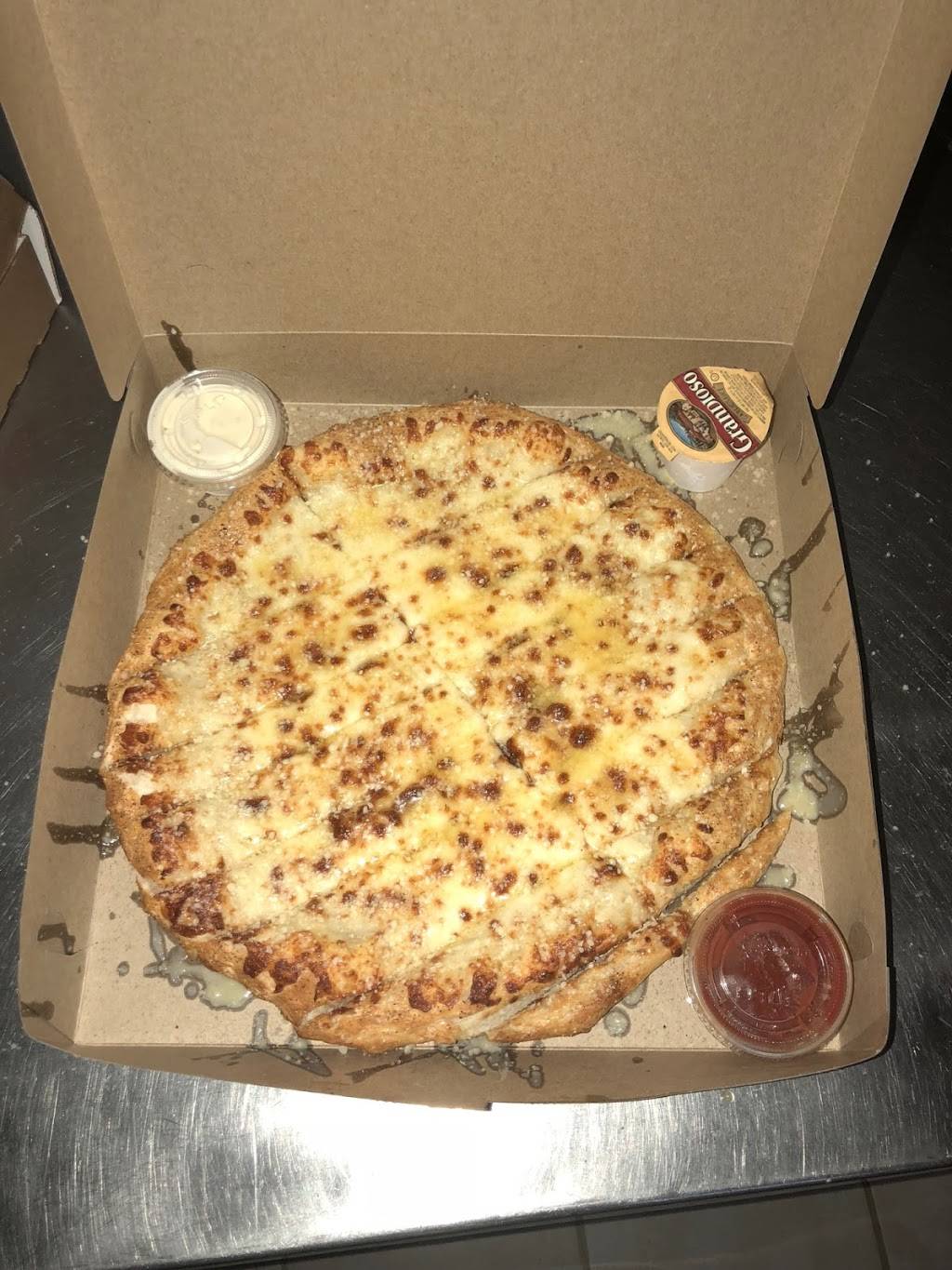 Toarminas Pizza | restaurant | 2011 E Michigan Ave, Lansing, MI 48912, USA | 5173741022 OR +1 517-374-1022