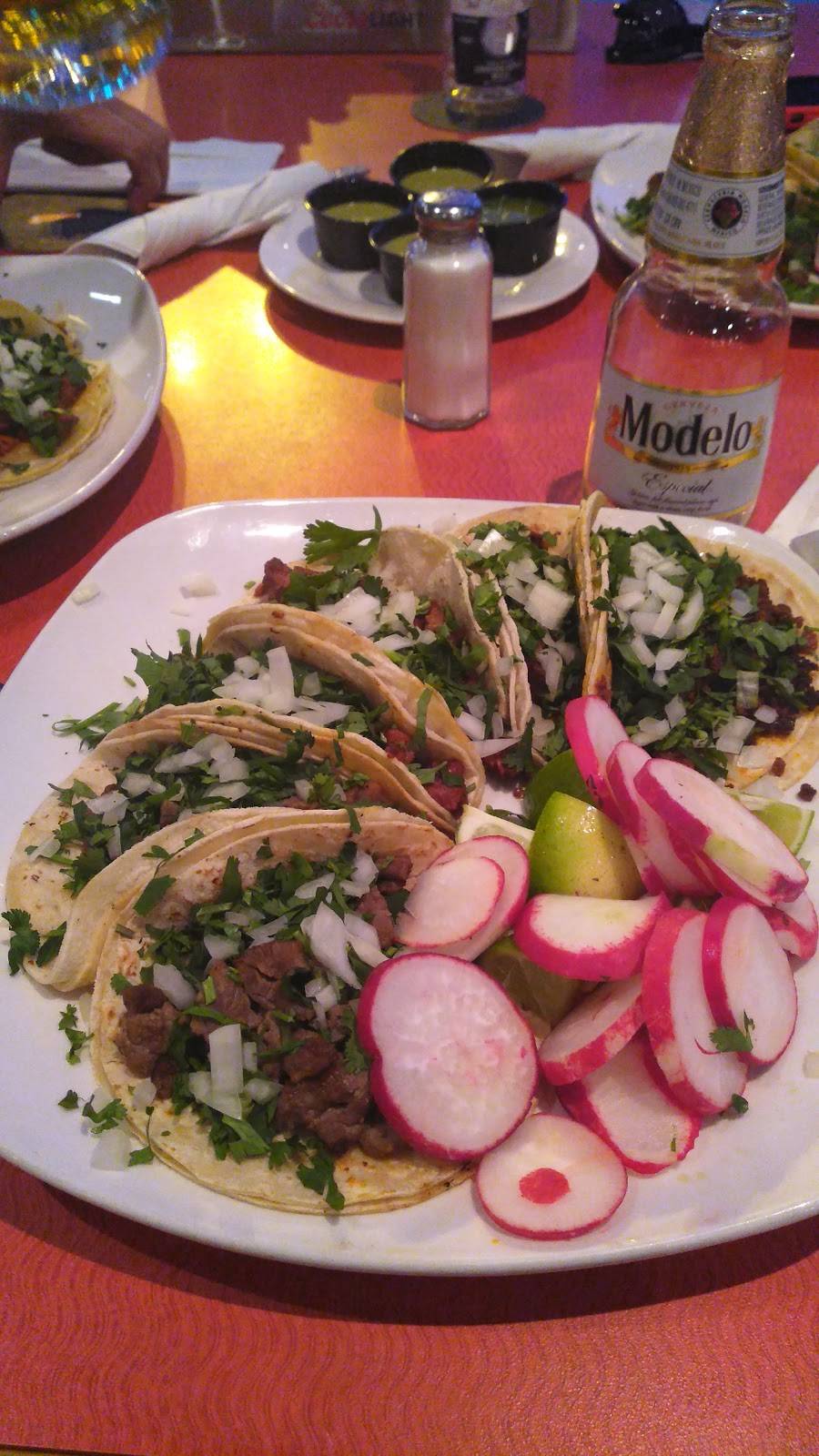 La Poblanita Taqueria y Banquetes | restaurant | 1619 E Lake St, Minneapolis, MN 55407, USA | 6122538898 OR +1 612-253-8898