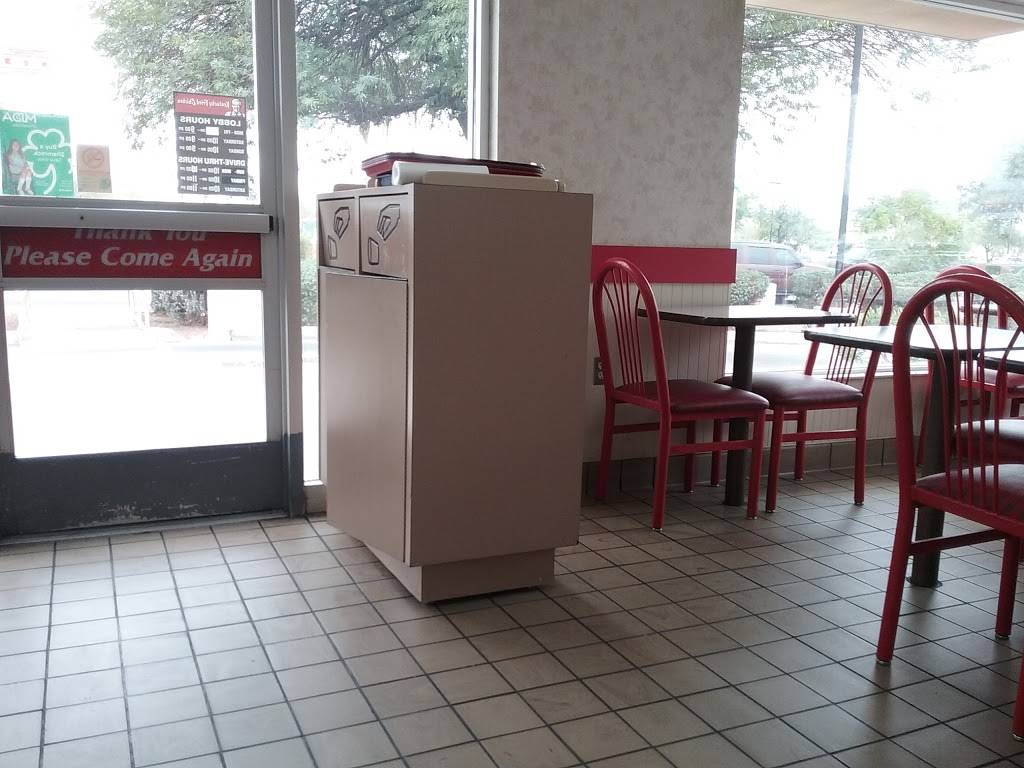 KFC | restaurant | 3702 E Thomas Rd, Phoenix, AZ 85018, USA | 6029525058 OR +1 602-952-5058