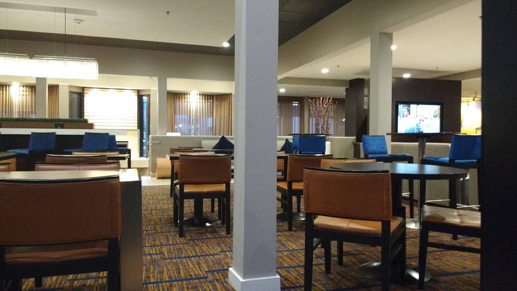 The Bistro – Eat. Drink. Connect.® | restaurant | 47000 Lakeview Blvd, Fremont, CA 94538, USA | 5106561800 OR +1 510-656-1800