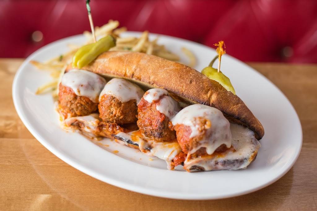 Francos Ristorante | restaurant | 300 W 31st St, Chicago, IL 60616, USA | 3122259566 OR +1 312-225-9566