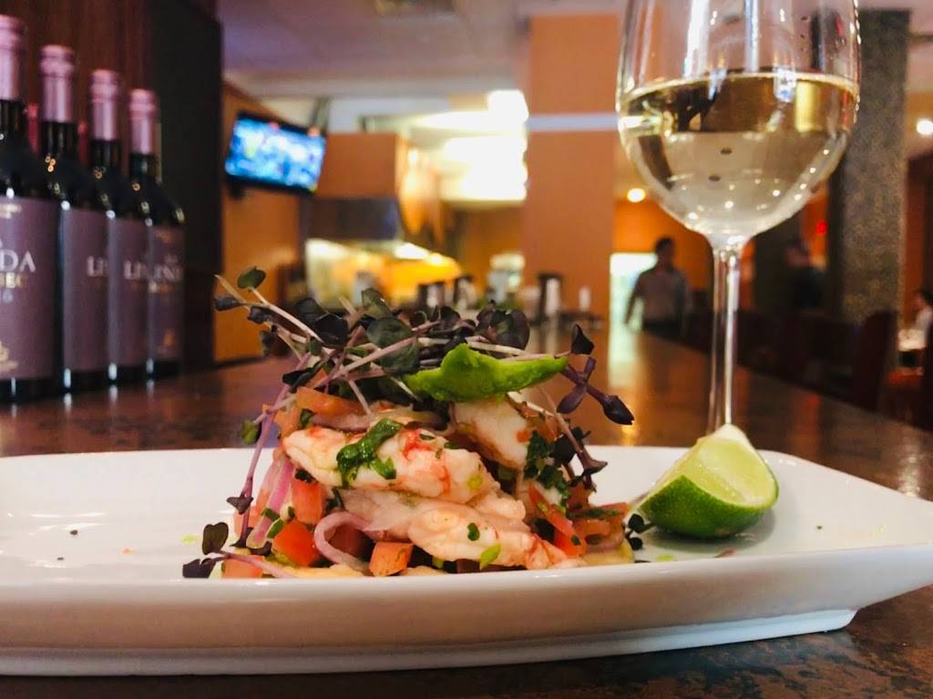 La Calle Restaurant | restaurant | 10 South St, Baltimore, MD 21202, USA | 6673122964 OR +1 667-312-2964