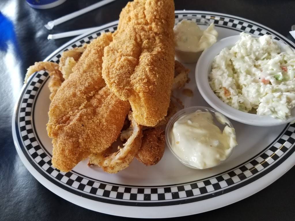 Callies Homestyle Restaurant | restaurant | 447 Lexington Rd, Versailles, KY 40383, USA | 8598799211 OR +1 859-879-9211