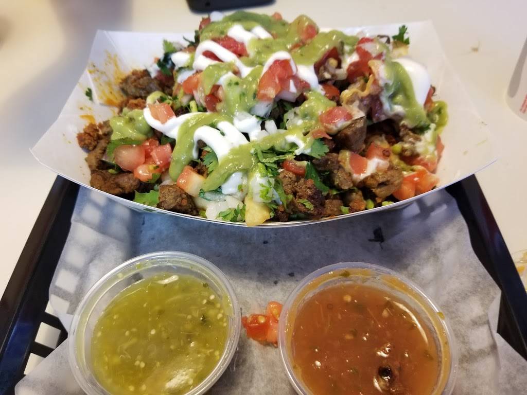 Los Primos Mexican Grill | restaurant | 1143 E Locust St, Davenport, IA 52803, USA | 5634241111 OR +1 563-424-1111