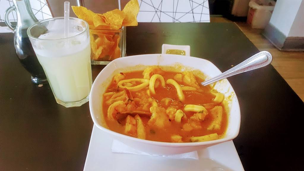 Cevishiro Peruvian & Sushi Restaurant | restaurant | 2419 Biscayne Blvd, Miami, FL 33137, USA | 7867474617 OR +1 786-747-4617