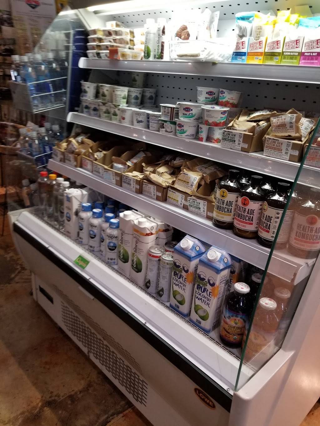 Amici Market | meal takeaway | 155 N County Rd, Palm Beach, FL 33480, USA | 5618320201 OR +1 561-832-0201