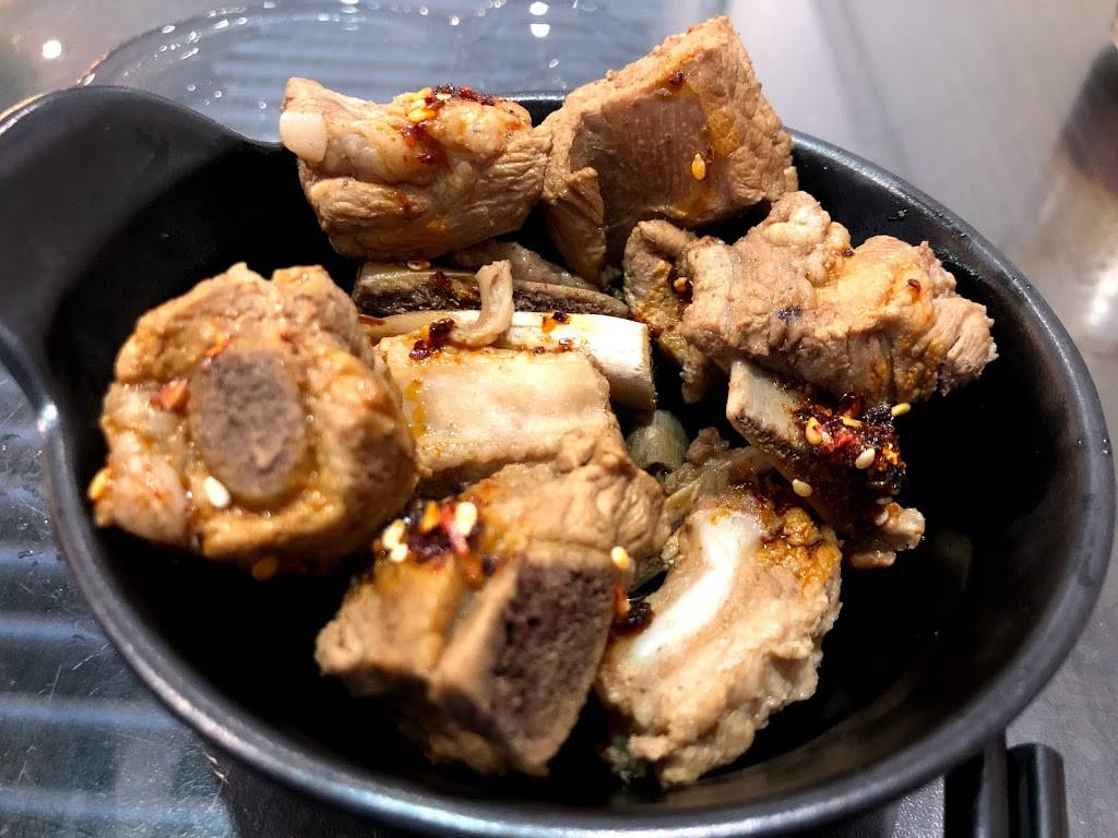 Eight Noodles | restaurant | 3309 Sheppard Ave E, Scarborough, ON M1T 3K2, Canada | 4164901888 OR +1 416-490-1888