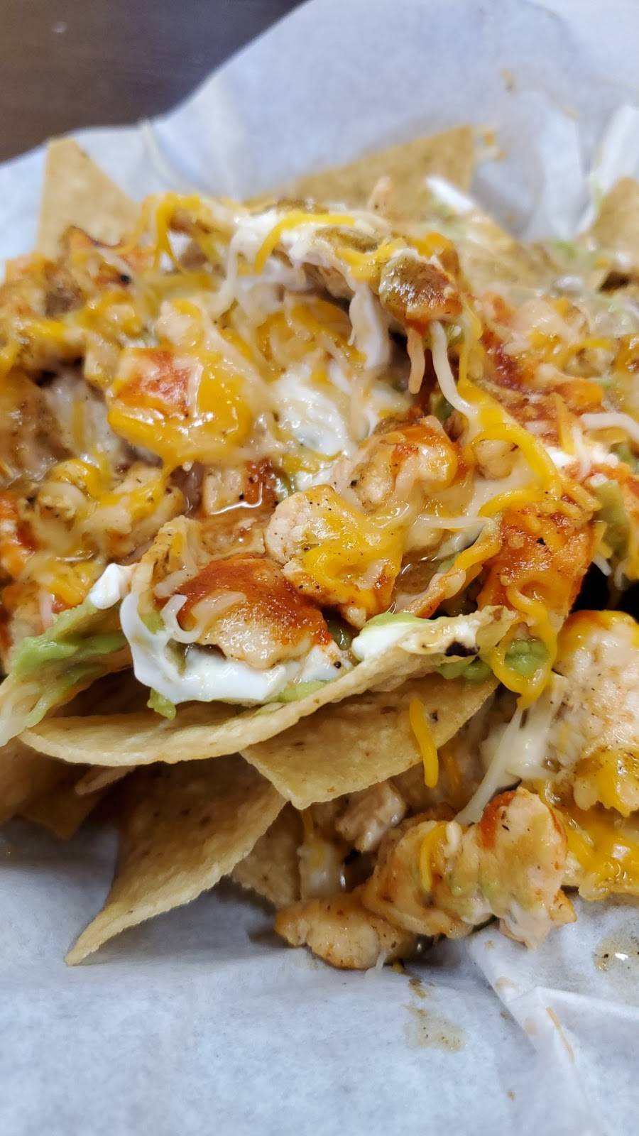 Serranos Mexican food | restaurant | 110 Encinitas Blvd, Encinitas, CA 92024, USA | 7604526950 OR +1 760-452-6950