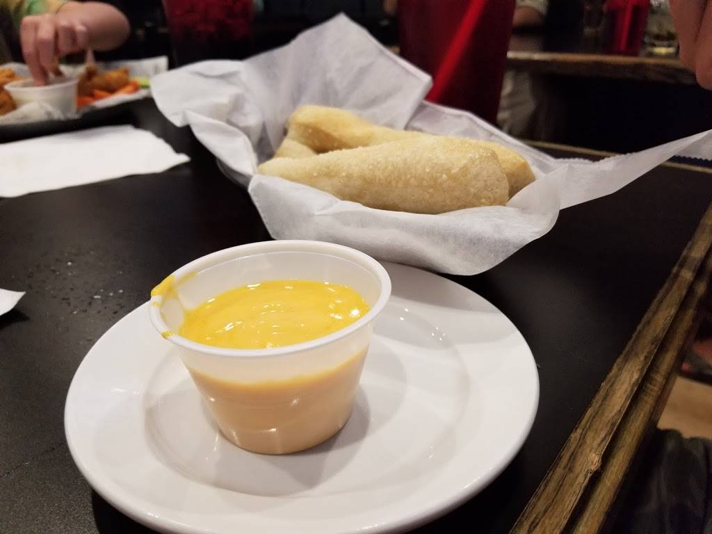 Ale Emporium Fishers | restaurant | 11501 Geist Pavilion Dr, Fishers, IN 46037, USA | 3172887394 OR +1 317-288-7394