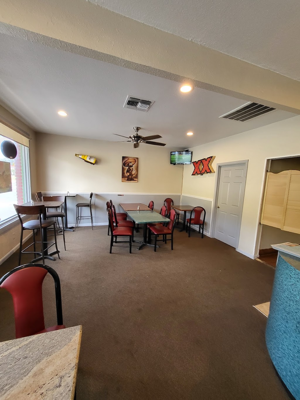 Sorianos Restaurant | restaurant | 570 Pleasant Valley Rd, Diamond Springs, CA 95619, USA | 5303033371 OR +1 530-303-3371