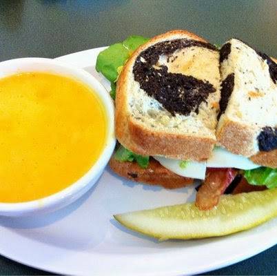 Heidis Brooklyn Deli | restaurant | Concourse B (East End) GATE, 8400 Peña Blvd #89, Denver, CO 80249, USA | 3033426648 OR +1 303-342-6648