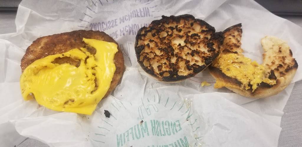 McDonalds | cafe | 670 Eglinton Ave W, Mississauga, ON L5R 3V2, Canada | 9055025939 OR +1 905-502-5939