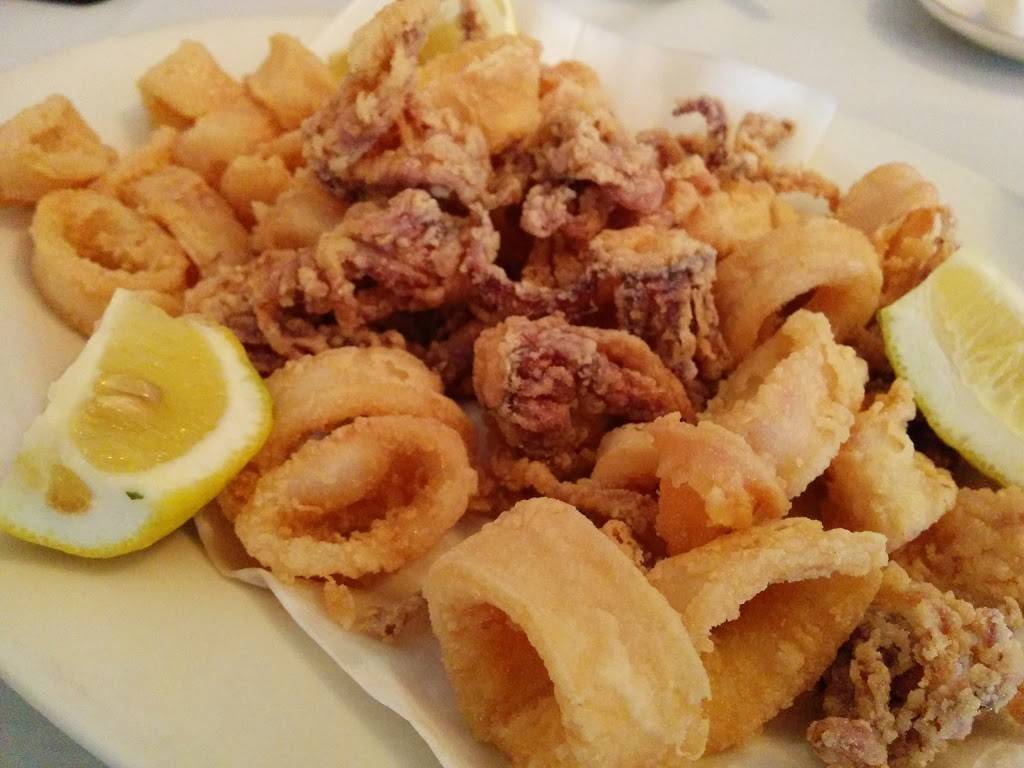 Amalfi Ristorante Italiano | restaurant | 12307 Wilkins Ave, Rockville, MD 20852, USA | 3017707888 OR +1 301-770-7888