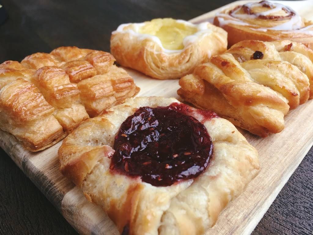 Chaplin Gourmet Market | bakery | 180 E Dania Beach Blvd #104, FL, Dania Beach, FL 33004, USA | 9549958106 OR +1 954-995-8106