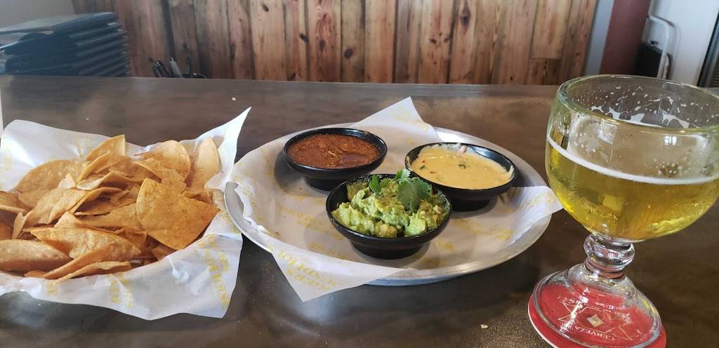 Rogers Roundhouse | restaurant | Fort Worth, TX 76107, USA | 8173679348 OR +1 817-367-9348