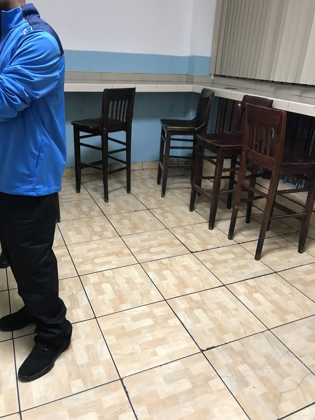 Fidele-la Seafood Restaurant | restaurant | North Miami, FL 33161, USA | 3059812302 OR +1 305-981-2302