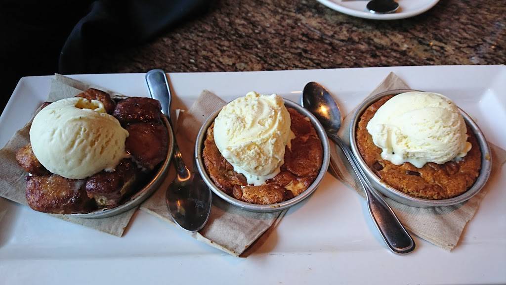 BJs Restaurant & Brewhouse | restaurant | 13930 Promenade Commons St, Gainesville, VA 20155, USA | 5712226950 OR +1 571-222-6950