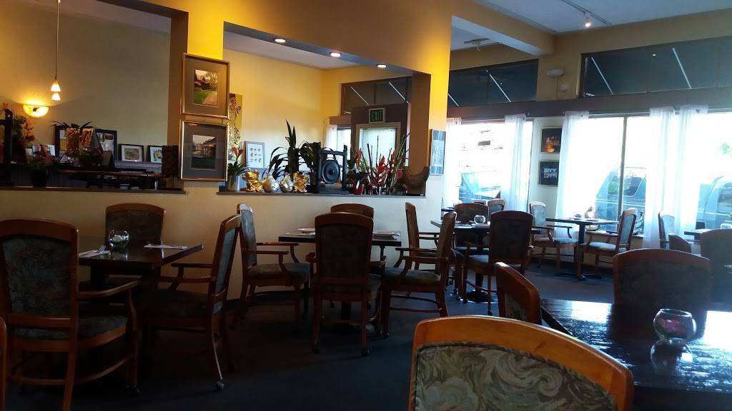 Ginger Thai | restaurant | 234 S Main St, Sebastopol, CA 95472, USA | 7078242259 OR +1 707-824-2259