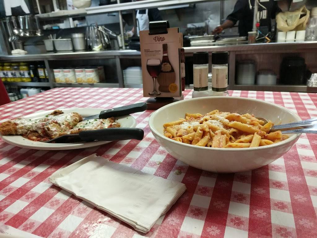 Buca di Beppo Italian Restaurant | restaurant | 3355 S University Dr, Davie, FL 33328, USA | 9545773287 OR +1 954-577-3287