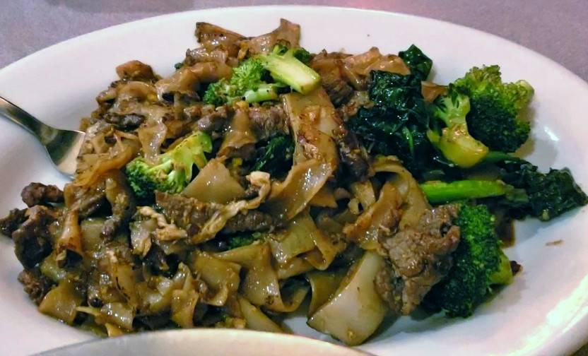 Nopgow Thai Restaurant | restaurant | 39522 10th St W F, Palmdale, CA 93551, USA | 6612730875 OR +1 661-273-0875