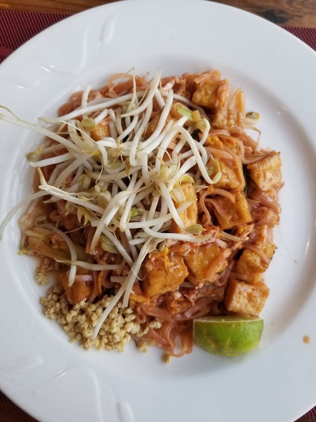 Koi Asian Bistro | restaurant | 115 Pelham Rd, Greenville, SC 29615, USA | 8642415355 OR +1 864-241-5355