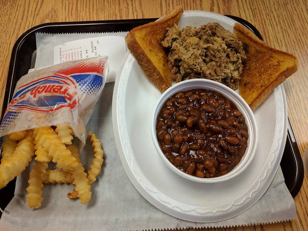 Broad Street BBQ | restaurant | 2921 E Center St, Kingsport, TN 37664, USA | 4232478646 OR +1 423-247-8646