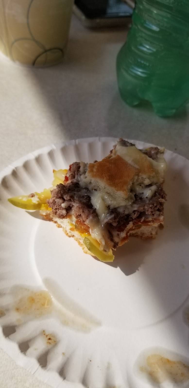 Bee Tees Drive-In | restaurant | E Union St, Newark, NY 14513, USA | 3153314868 OR +1 315-331-4868