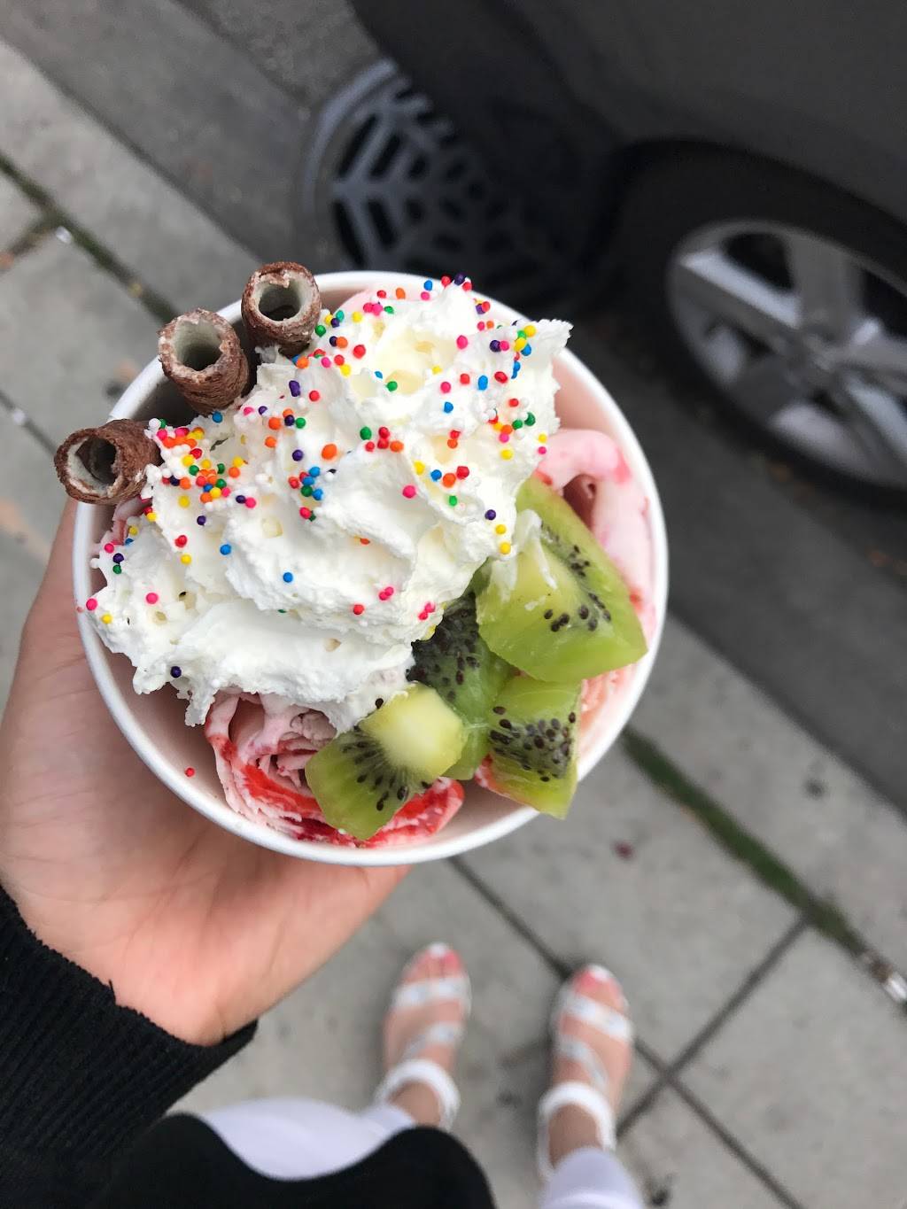 Aha Crepe | restaurant | 2435 N Clark St, Chicago, IL 60614, USA | 7738834766 OR +1 773-883-4766