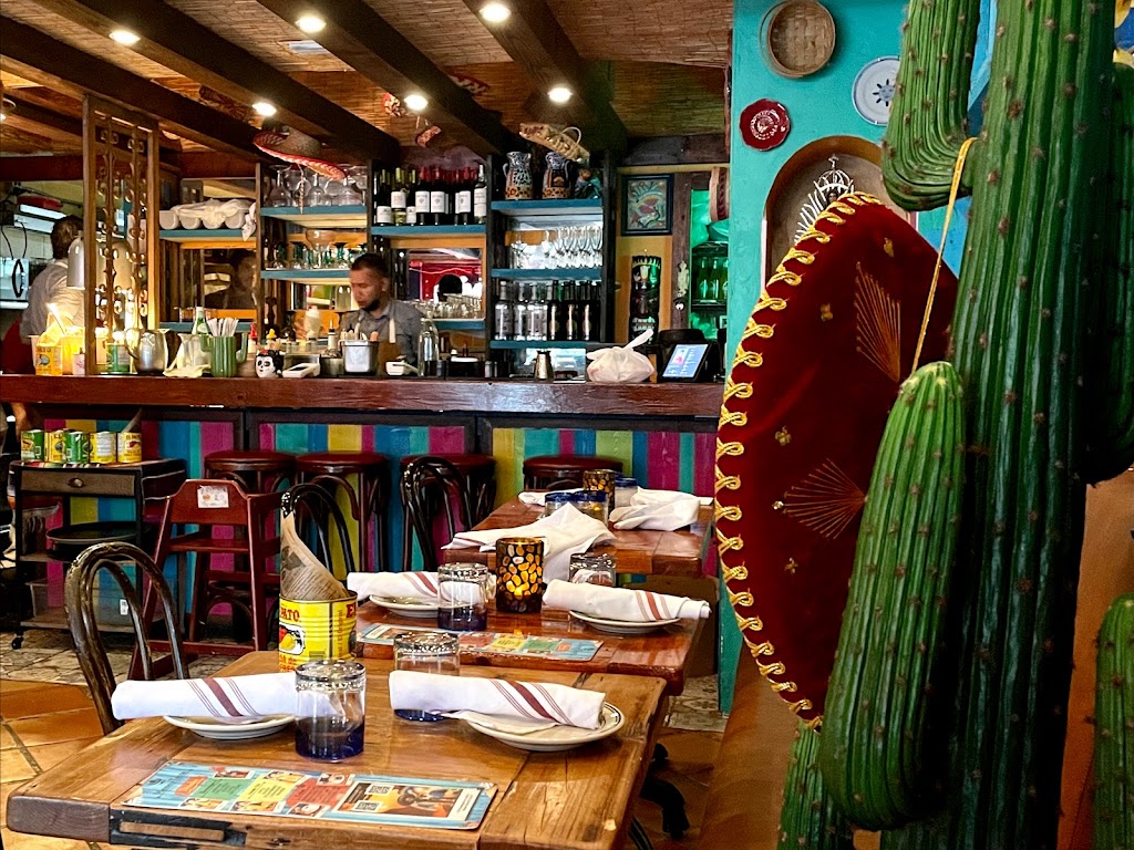 Mamas Tacos Latin Restaurant Miami Beach | restaurant | 710 Washington Ave #3, Miami Beach, FL 33139, USA | 7864136037 OR +1 786-413-6037