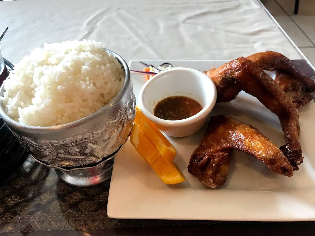 Bangkok Thai Restaurant | restaurant | 6840 65th St, Sacramento, CA 95828, USA | 9163939445 OR +1 916-393-9445