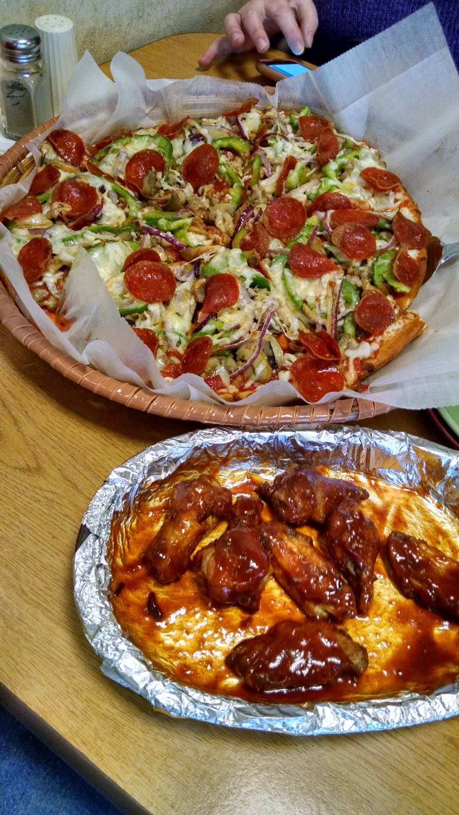 Hubbard Pizza Works | restaurant | 1422, 433 N Main St, Hubbard, OH 44425, USA | 3305341000 OR +1 330-534-1000