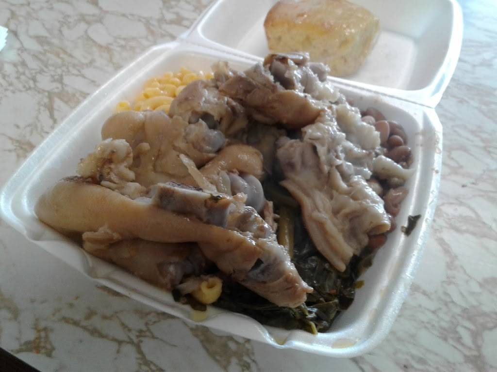 Freeneys Bar-B-Que | restaurant | 7822 S Great Trinity Forest Way, Dallas, TX 75217, USA | 2143989090 OR +1 214-398-9090