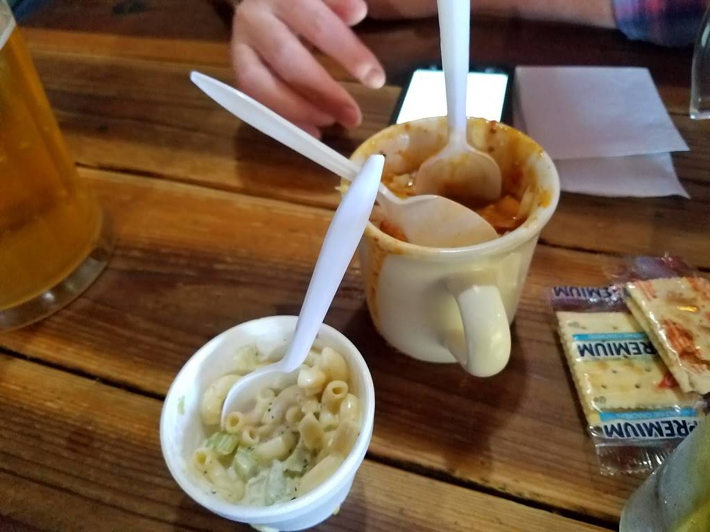 BJs Restaurant and Sandwich Shop | restaurant | 110 E Big Bear Blvd, Big Bear, CA 92314, USA | 9095852938 OR +1 909-585-2938