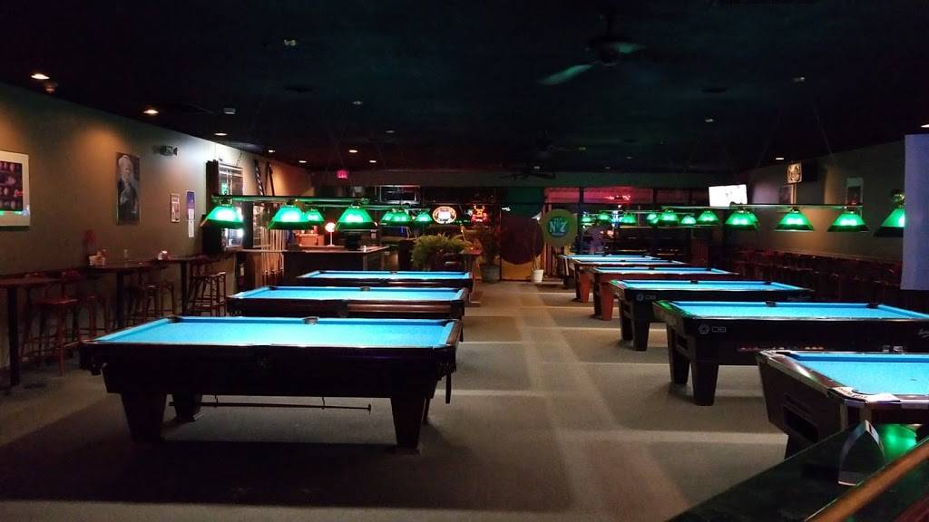 Starship Billiards Parlor | restaurant | 2301 Adlai Stevenson Dr, Springfield, IL 62703, USA | 2175858888 OR +1 217-585-8888