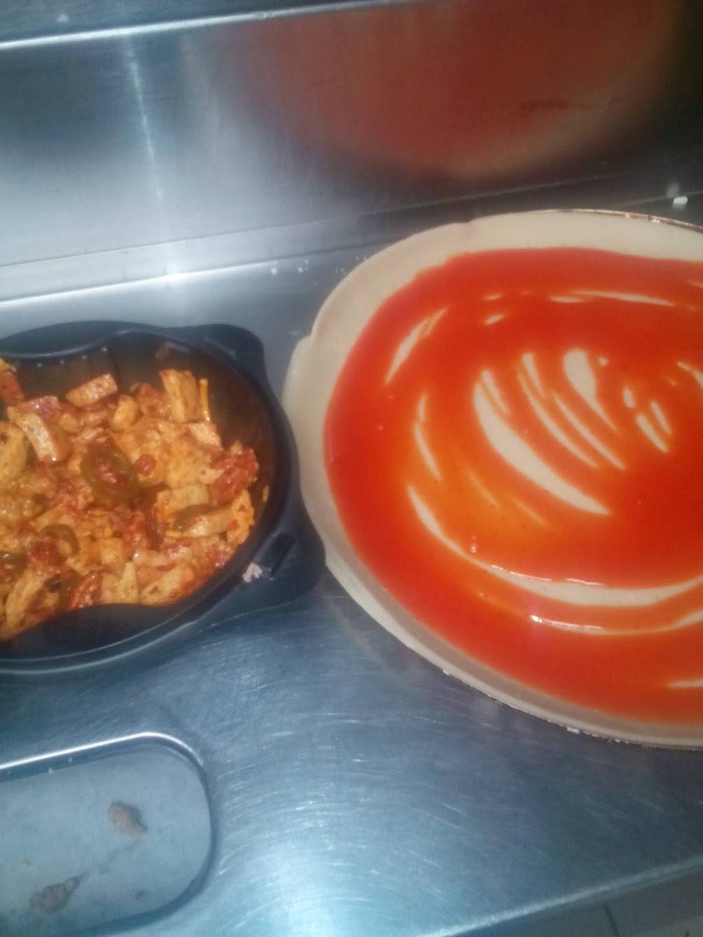 Pizza Hut | restaurant | 2001 Katy Mills Blvd, Katy, TX 77494, USA | 2813923240 OR +1 281-392-3240