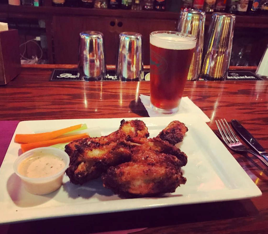 Porters Bar and Grill | restaurant | 173 Portland St, Boston, MA 02114, USA | 6177427678 OR +1 617-742-7678